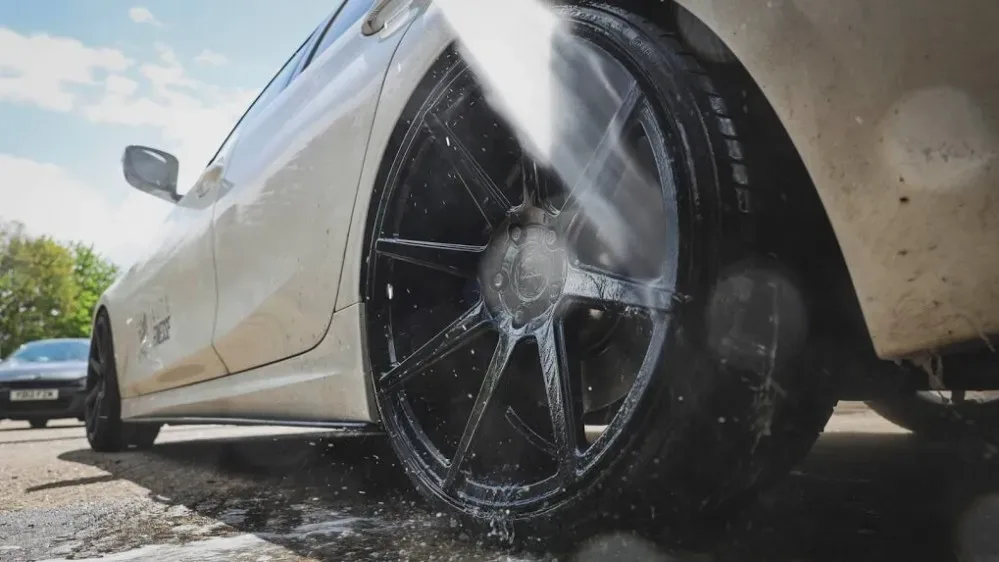 Čistič pneumatik Auto Finesse Tread 500 ml — detail produktu 3