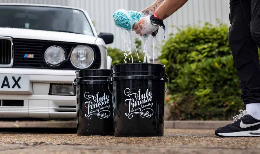 Detailingový kbelík s ochrannou vložkou Auto Finesse - černý — detail produktu 2