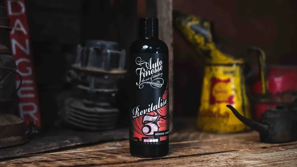 Finišovací leštící pasta Auto Finesse Revitalise No:3 pro třetí krok leštění 500 ml — detail produktu 4