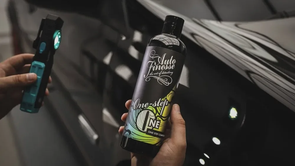 Jednokroková lešticí pasta Auto Finesse One Step 500 ml — detail produktu 2