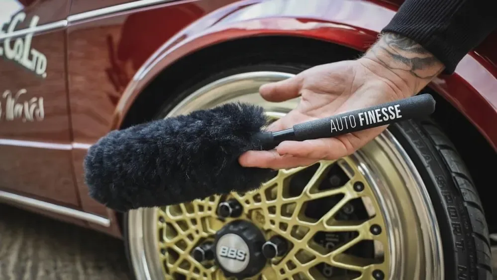 Kartáč na mytí kol z jehněčí vlny Auto Finesse - krátký — detail produktu 2
