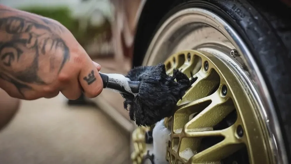 Kartáč na mytí kol z jehněčí vlny Auto Finesse - krátký — detail produktu 4