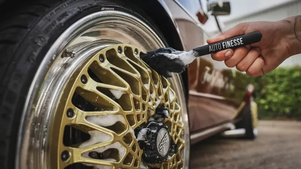 Kartáč na mytí kol z jehněčí vlny Auto Finesse - krátký — detail produktu 5