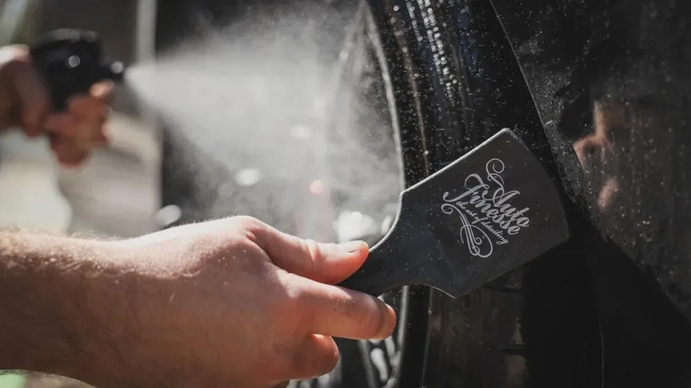 Kartáč na pneumatiky Auto Finesse Rubber Scrubber — detail produktu 2