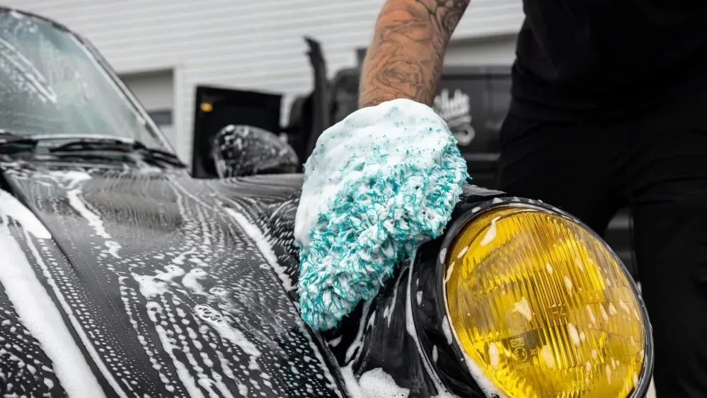 Keramický autošampon s SiO2 Auto Finesse Wash 'n' Gloss 1000 ml — detail produktu 5