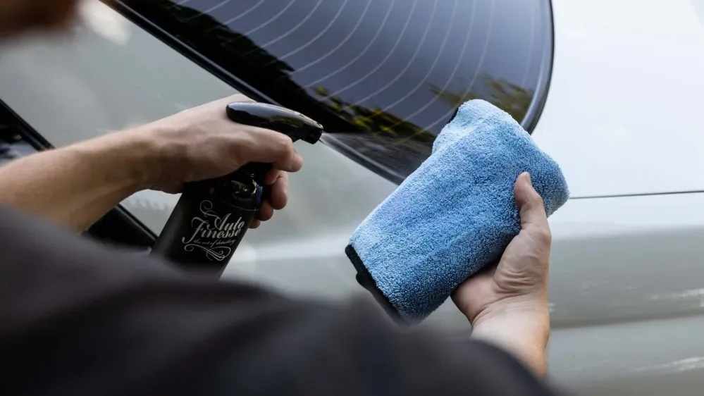 Leštící mikrovláknová utěrka Auto Finesse Ultra Plush 40 x 40 cm — detail produktu 2