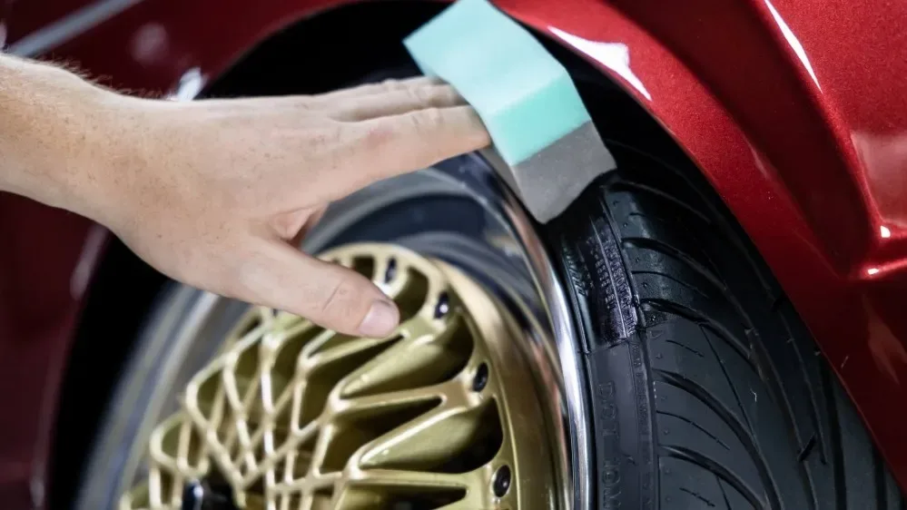 Matná impregnace na pneumatiky Auto Finesse Satin 250 ml — detail produktu 4