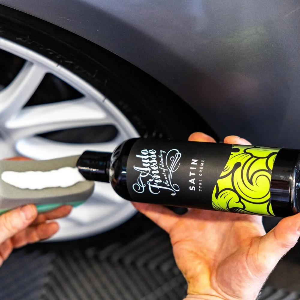 Matná impregnace na pneumatiky Auto Finesse Satin 500 ml — detail produktu 4