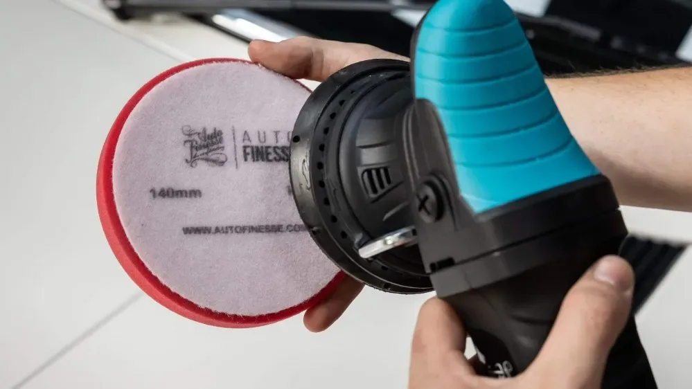 Měkký leštící kotouč 125 mm Auto Finesse Revitalise - 3. krok — detail produktu 2