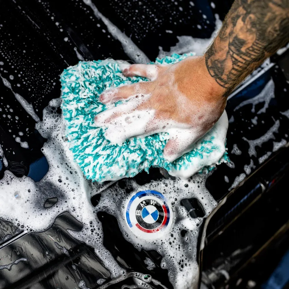 Mikrovláknová mycí houba Auto Finesse Plush — detail produktu 4