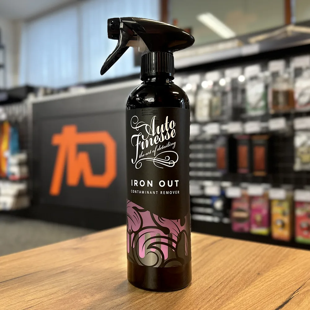 Odstraňovač polétavé rzi a brzdového prachu Auto Finesse Iron Out 500 ml — detail produktu 2