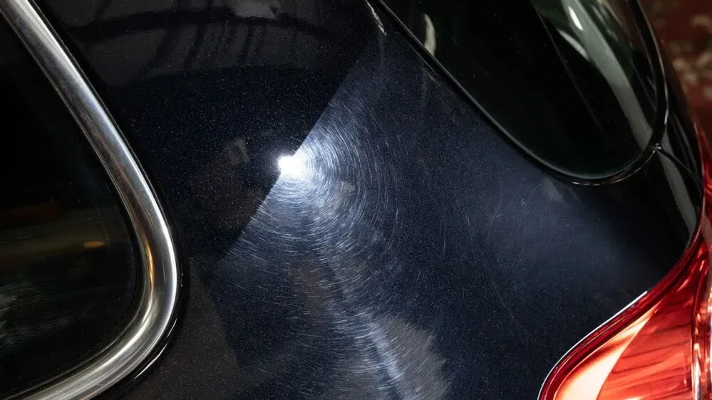 Oživovač vybledlého laku a leštěnka Auto Finesse Renew Paint 500 ml — detail produktu 2