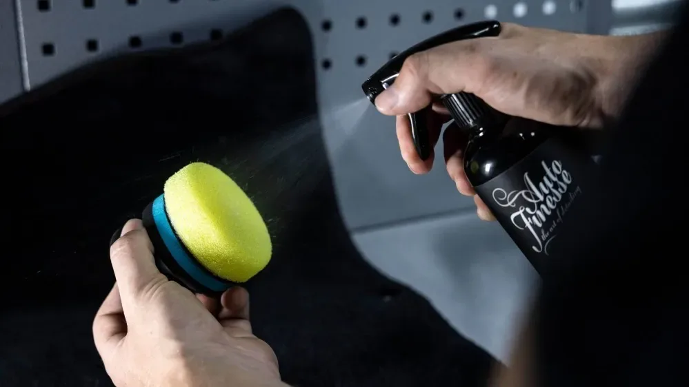 Pěnový aplikátor Auto Finesse Scrubi Spot — detail produktu 4