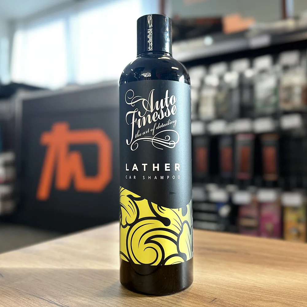 PH neutrální autošampon Auto Finesse Lather 250 ml — detail produktu 2
