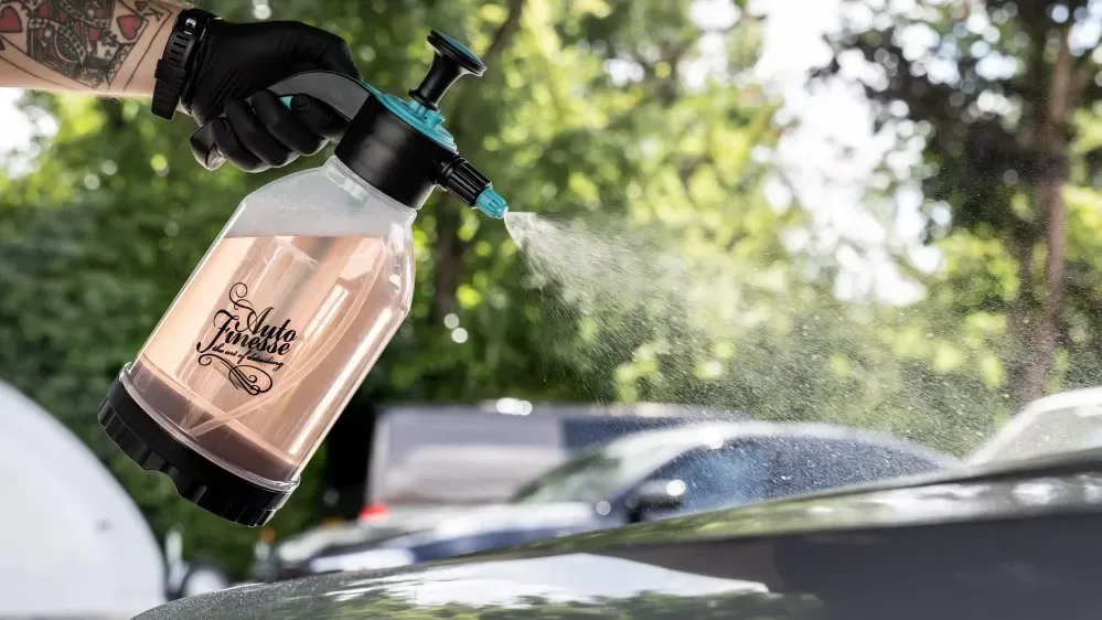 Předmytí bez pěny Auto Finesse Dynamite 5000 ml koncentrát — detail produktu 3