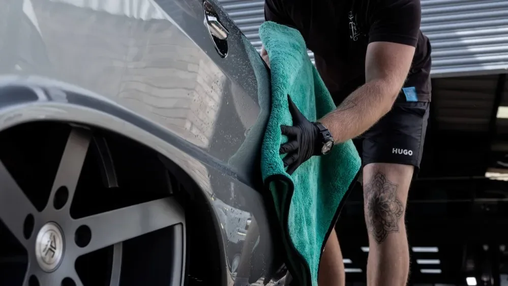 Prémiový sušící ručník Auto Finesse Aqua Deluxe XL — detail produktu 5