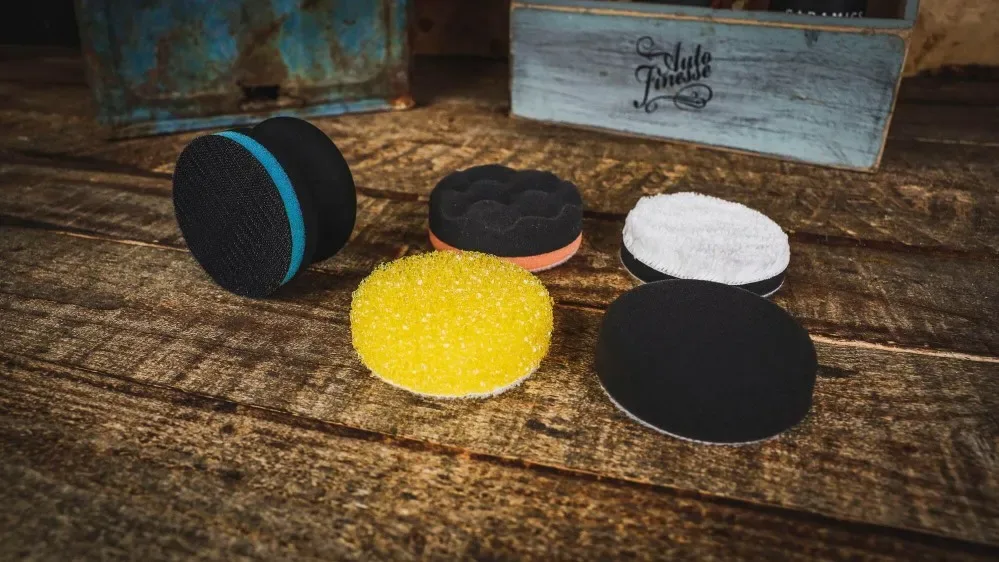 Sada aplikátorů na celé auto Auto Finesse Handi Puck — detail produktu 3