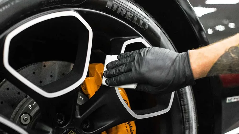 Sada keramické ochrany na kola Auto Finesse Caramics — detail produktu 3