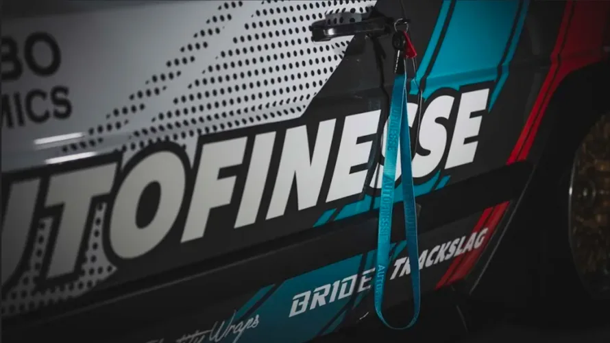 Šňůrka na klíče přes krk Auto Finesse - tyrkysová — detail produktu 2
