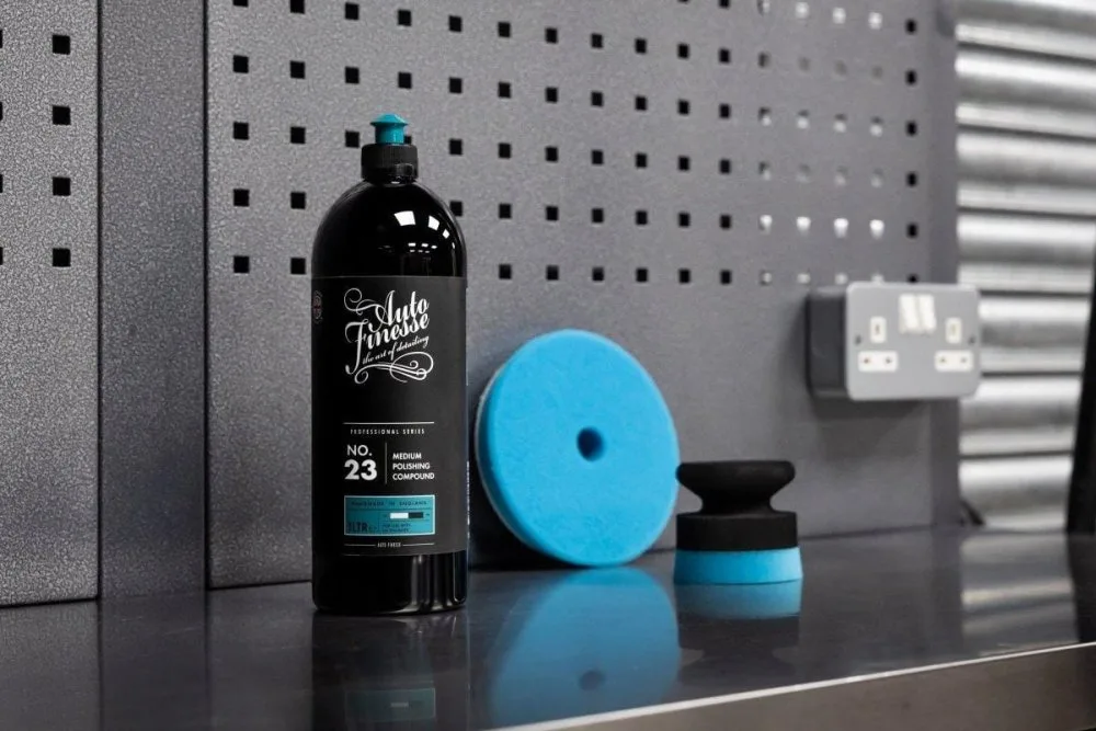 Střední leštící pasta Auto Finesse No:23 — detail produktu 3