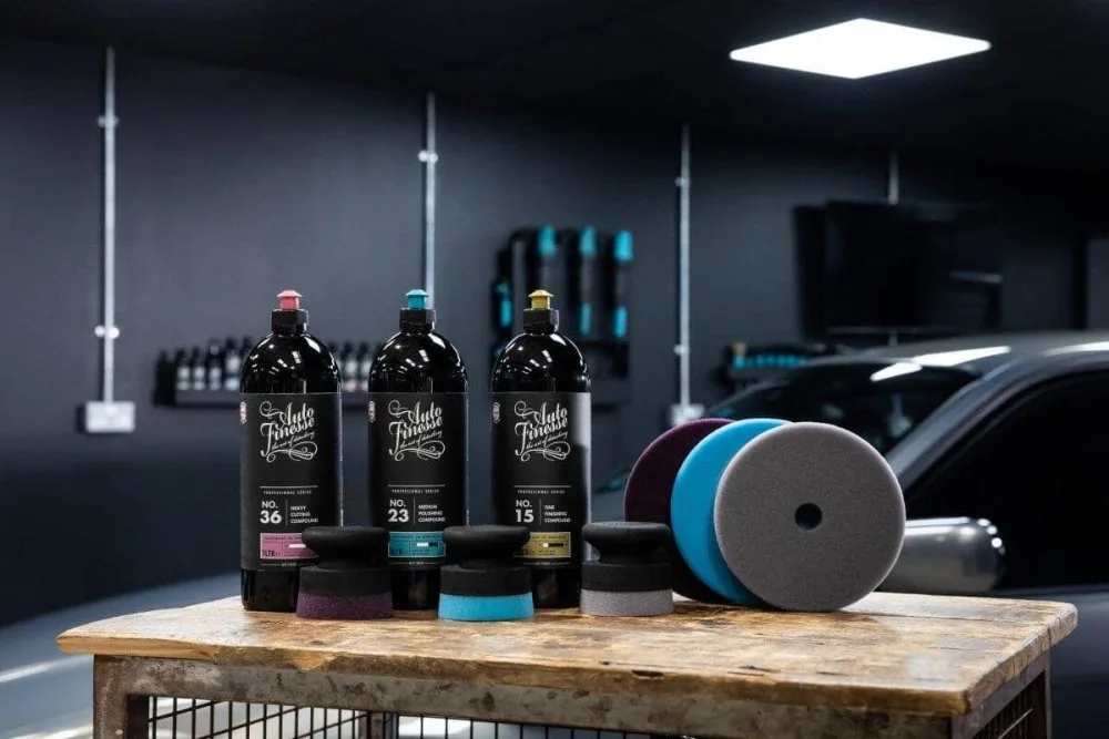 Střední leštící pasta Auto Finesse No:23 — detail produktu 4