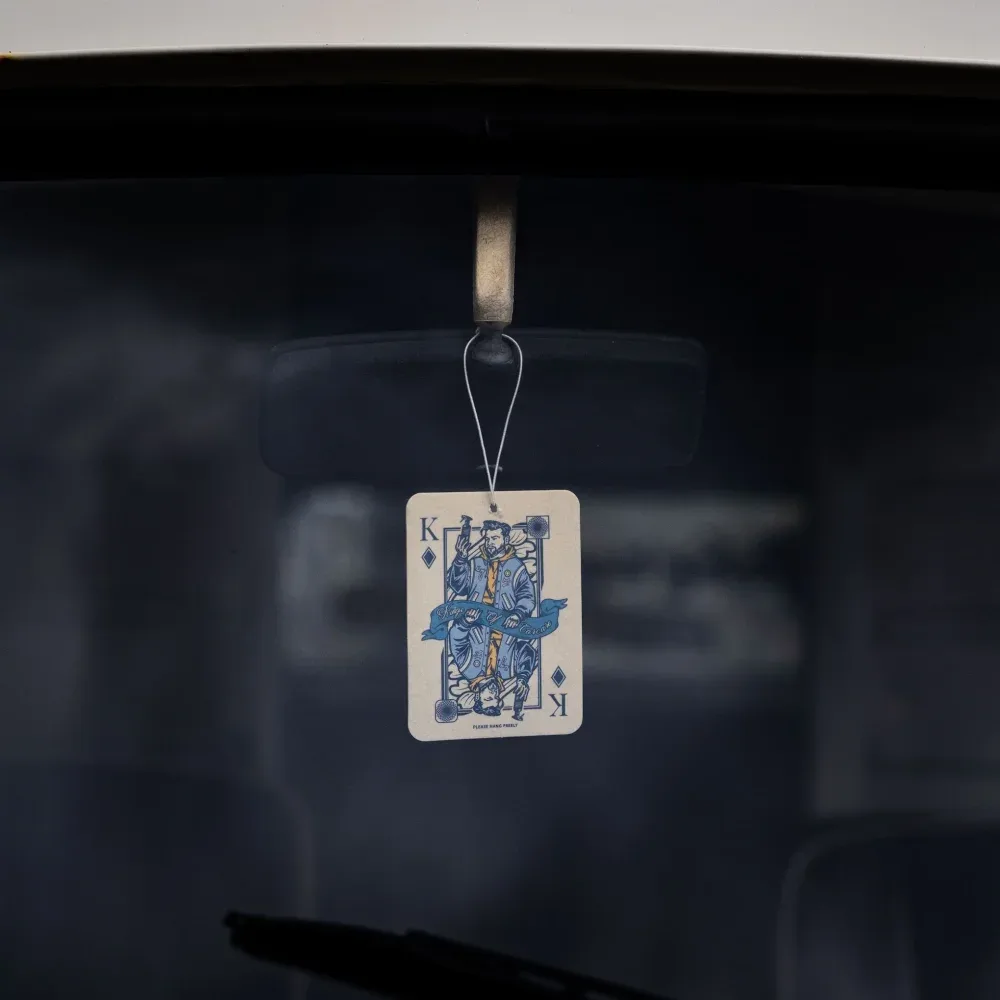 Závěsná vůně Auto Finesse Playing Card Air Freshener KING — detail produktu 2
