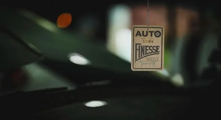Závěsná vůně Auto Finesse Signature Retro — detail produktu 2
